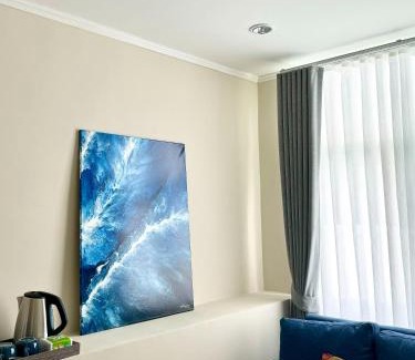 Asoke Hotel | EM HOME Sukhumvit Bangkok - near Terminal 21, EM District Malls, BTS and MRT Lines