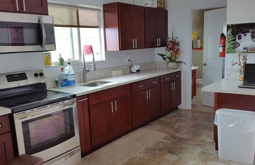 Nanakuli House | email/text me for personal details . noakua@aol.com . 808 256 4008