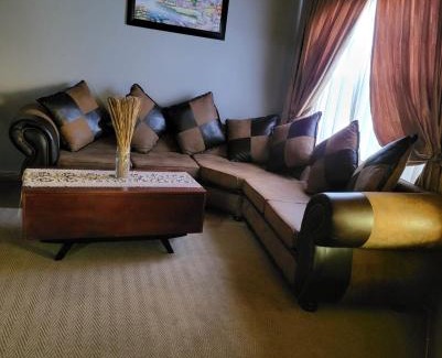 Secunda House | Emakhonkosi Guest House