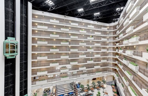 Orange Hotel | Embassy Suites by Hilton Anaheim Orange