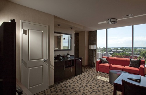 Downtown Buffalo Hotel | Embassy Suites Buffalo