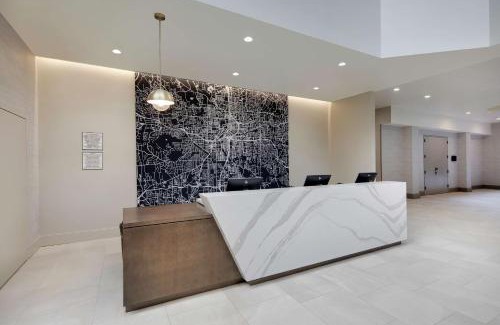 Dunwoody Hotel | Embassy Suites by Hilton Atlanta Perimeter Center