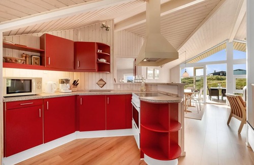 Bjerregard Strand House | "Emelie" - 200m from the sea by Interhome