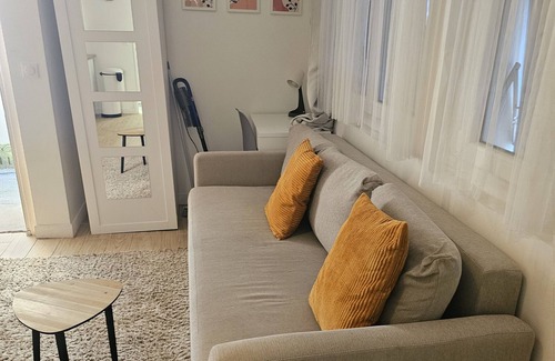 Villetaneuse Apartment | Emmanuel INN 2