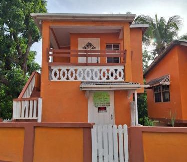 Victoria Apartment | EMME Escape