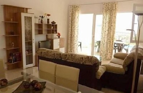Empedrola Apartment | empedrola 6