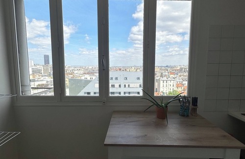 Parc-de-Montsouris Apartment | En Plein Paris, Profitez de Votre Séjour Avec une vue Imprenable sur Paris !