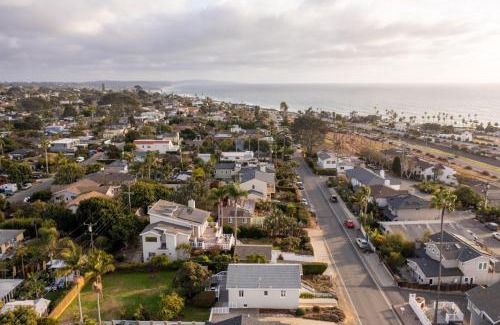 Encinitas House | ENC-1035 - Charming Coastal Cottage