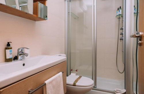 Cangas Apartment | Encantador al lado del mar by CABANA Rentals