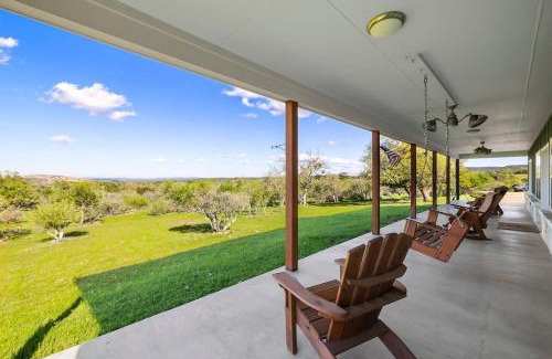 Fredericksburg House | Enchanted Rockview House - 3 Bedroom-Firepit