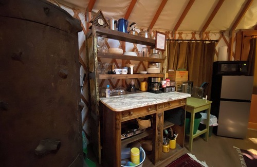 Rigby Cabin | Enchanting 1-bedroom Yurt "Here We Have Idaho" in Ririe, sleeps 4