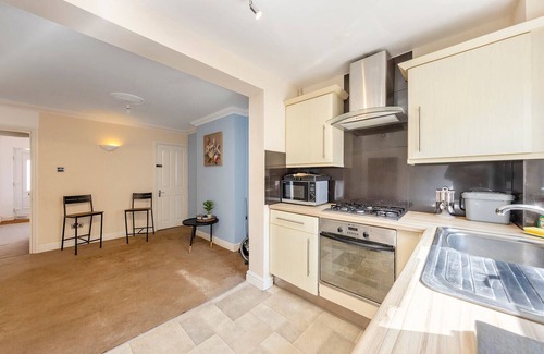 Reading House | Enchanting 3-bedroom house with WiFi in Reading