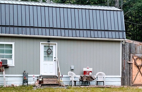 Frederic Cabin | Enchanting cabin with AC in charming Frederic. 1 bedroom studio in the woods