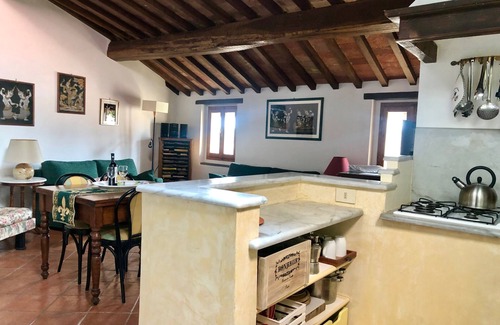 Barberino Tavarnelle Apartment | Enchanting Tuscany Vacation Rental in Medieval Fortress Town Panoramic Views
