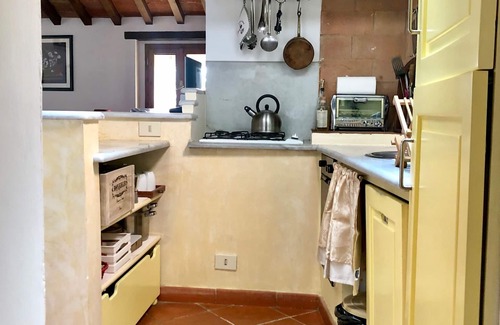 Barberino Tavarnelle Apartment | Enchanting Tuscany Vacation Rental in Medieval Fortress Town Panoramic Views