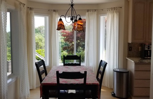 Vashon Island House | Enchantment on Vashon Island - House with a view!