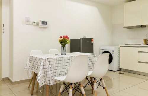 The Strand Apartment | Encorp Strand Residences by Airhost