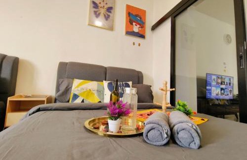 The Strand Apartment | Encorp Strand Suite by Luvit Stay