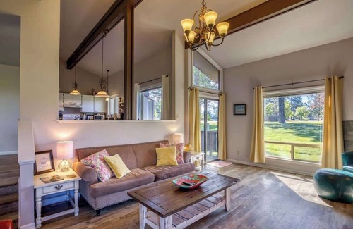 Pagosa Springs House | End Unit One Level Central A/C Prime Location