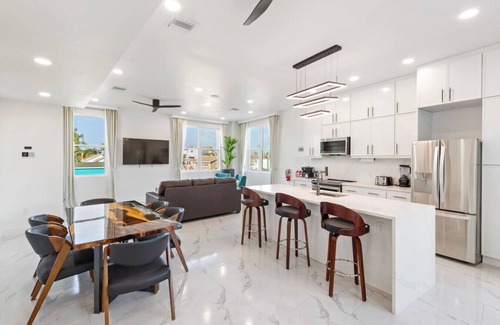 Treasure Island House | Endless Gulf View Retreat