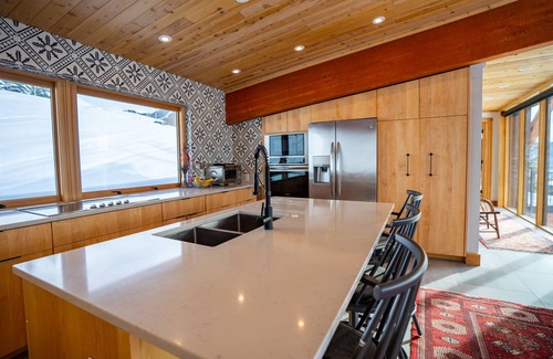 Crested Butte Ski Chalet | Endless views - modern luxury family retreat with hot tub and private backyard.