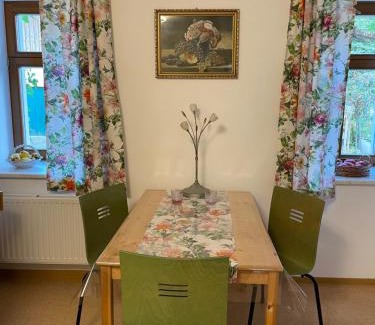 Seifersdorf Apartment | Energietanken vor den Toren Dresdens -barrierefrei-