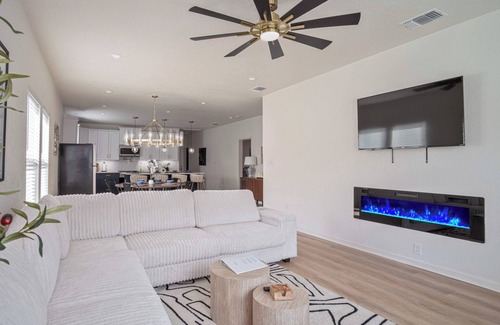 Arena District House | Enjoy 4BR/3BA Comfort & Convenience Near Downtown!