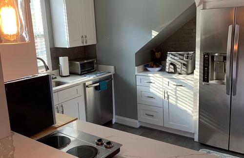 Gainesville Apartment | Enjoy a nice stay at our home on 4 wooded acre property close to Washington D.C.