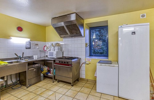 Saint-Come-d'Olt House | Enjoy a relaxing vacation in fantastic nature in this exceedingly spacious vacation home.