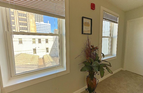 Mile Square Condo | Enjoy ALL STAR WEEKEND π at our 2 BED 2 BATH 2 STORY LUXURY PENTHOUSE π.n