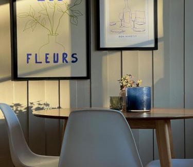 Larvik Apartment | Enjoy comfort and the view 2,5 km away from Color Line