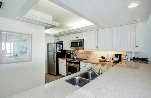 Sanibel Condo | Enjoy Endless Views - Beachfront 2/2 Condo On Sanibel Island - Compass Point #163