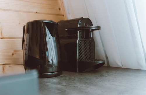 Nieuw Heeten House | Enjoy luxurious glamping in the Big Oak Tent at De Sallandshoeve Holiday Park, perfect for families and nature lovers in the heart of the Sallandsheuvelrug.