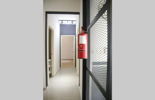 Pelabuhan Klang Apartment | Enjoy Modern, Spacious, Peaceful stay with Lake view - Gravit8