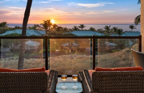Kamuela Condo | Enjoy Sunset and Ocean Views from this Kumulani 2 Bedroom!