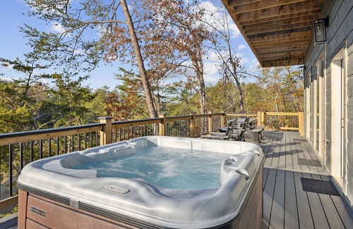 Sevierville Cabin | Enjoy the "Calm On The Water" in a Relaxing Luxurious Pool Cabin on the Lake!