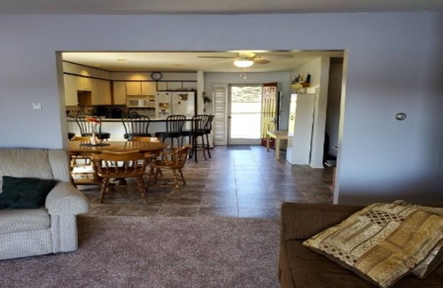 Central Lake House | Enjoy the lake, beach, colors, golf or slopes!By Bellaire,Charlevoix,Petoskey&TC