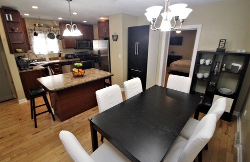 Squirrel Hill South House | Enjoy Urban Living at our Steel City Getaway w/Seasonal Hot Tub!