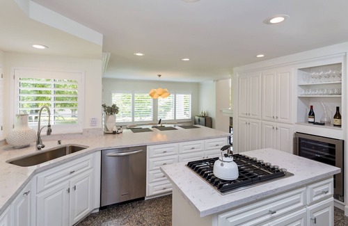 The Grove House | Enjoy Winery Visits, Hiking, Biking, Swimming, Golf, and Dining in Napa Valley