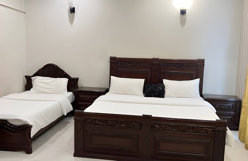 Islamabad House | Enjoyable house with AC in charming Islamabad