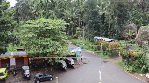 Rani Apartment | Ennckappallil complex Appartments