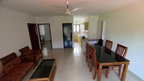 Rani Apartment | Ennckappallil complex Appartments
