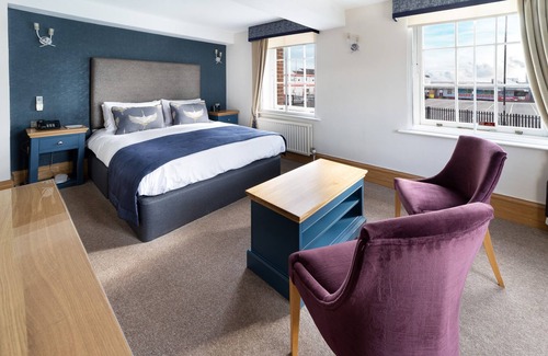 Southampton City Centre Hotel | Ennios Boutique Hotel Rooms