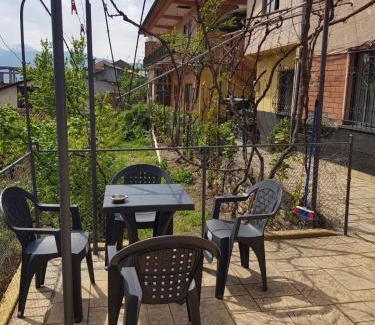 Peshkopi Bed & Breakfast | Ensol B&B