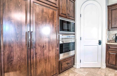 Paradise Valley House | Entertainer’s Paradise -7BR Estate w/Pool, Splash Pad, Casita & Rooftop Firepit