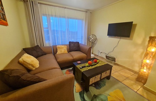 Pretoria Apartment | Entire 2 bed apartment @Menlyn Maine.