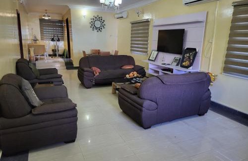 Ajah House | Entire 3 Bedroom Bungalow - Home away from home