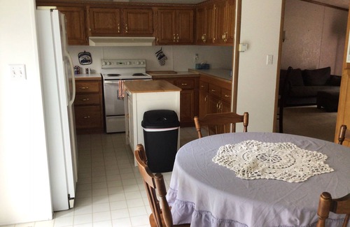 Mineral Point House | Entire 3 Bedroom House + Huge Wooded Yard