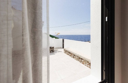 Valverde House | Entire accommodation: The House of La Caleta - ElHierro Island