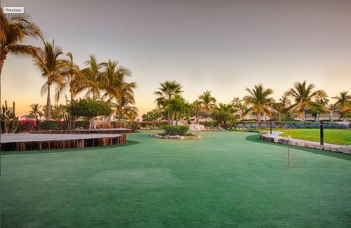 Zona Hotelera Apartment | Entire Beachfront condo in Paradise